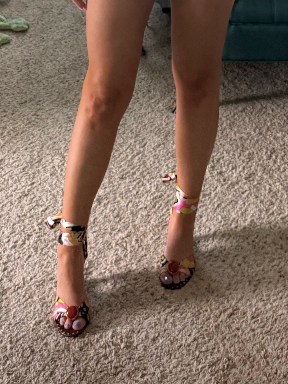 Emilio Pucci wrap up silk heels - Picture 6 of 6